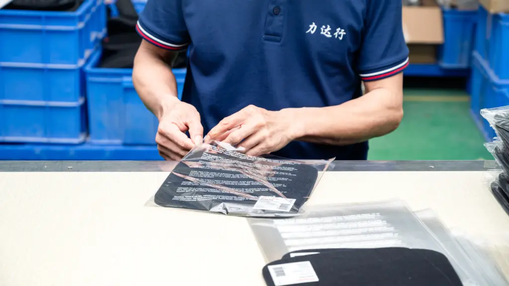Custom Packaging and Logo Printing for Gaming Mouse Pad Orders
